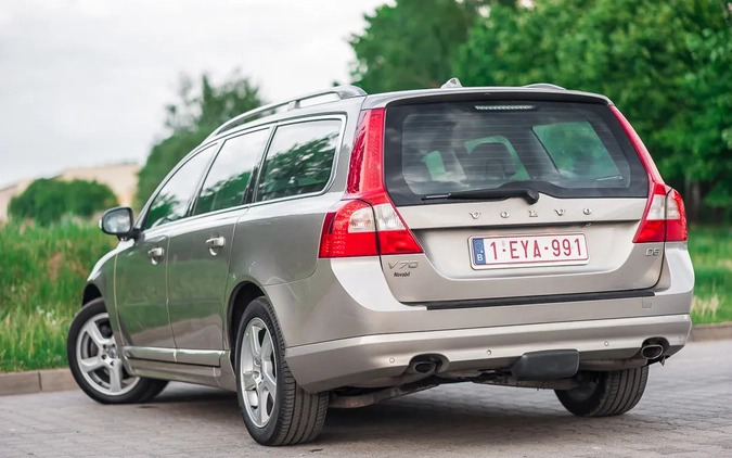 Volvo V70 cena 29999 przebieg: 341543, rok produkcji 2010 z Szlichtyngowa małe 742